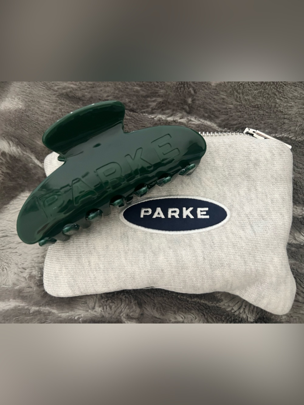 PARKE FOREST (claw clip)